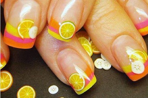 Дизайн нігтів з фруктами
