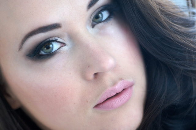 Макіяж для зелених очей | Гарний макіяж для зелених очей