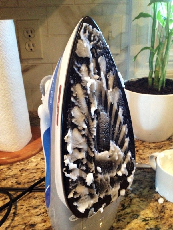 Як почистити праску в домашніх умовах