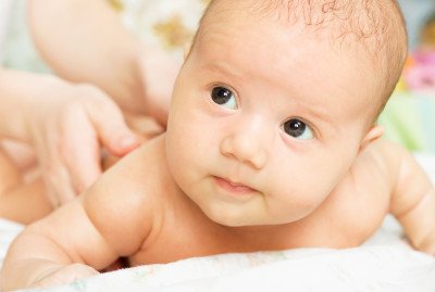 Кишкові коліки у новонародженого: що робити в домашніх умовах, ніж лікувати?