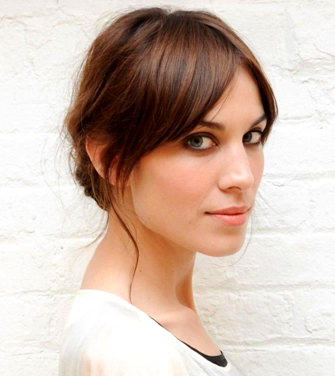 Зачіски з довгою чубчиком | Зачіски з довгою чубчиком фото