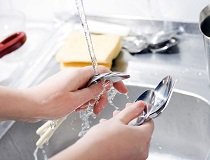Просте миючий засіб для посуду своїми руками