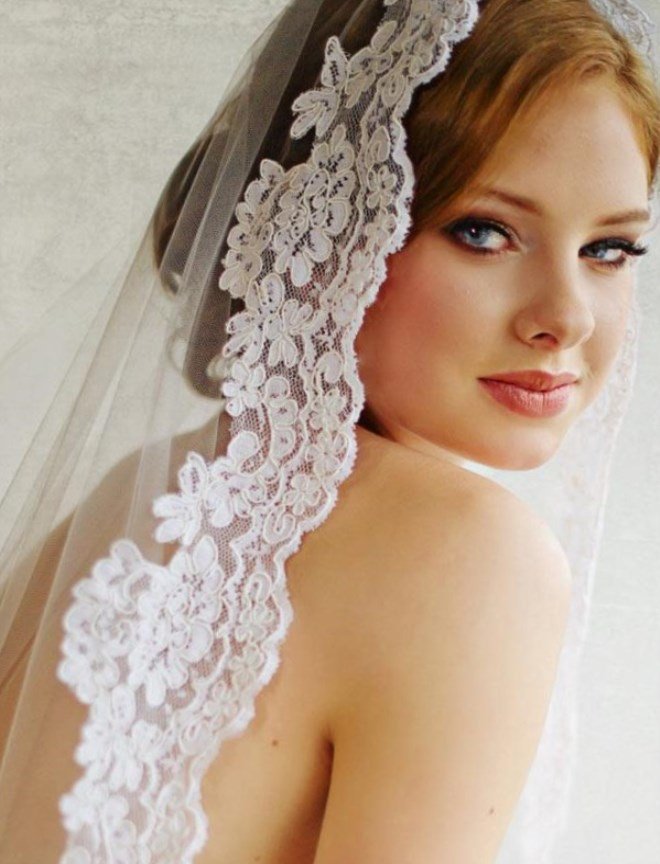 Зачіски для нареченої на середні волосся