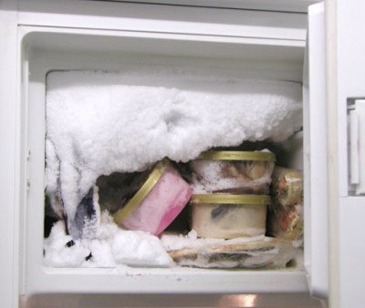 Краплинна система розморожування холодильника: переваги та недоліки