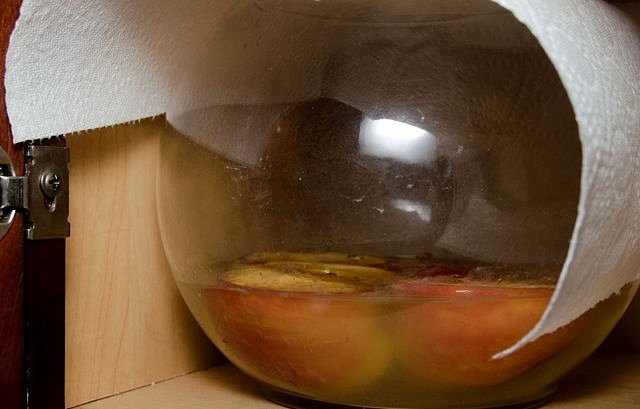 Яблучний оцет для обличчя | Маски з яблучним оцтом