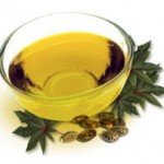 А варто користуватися і купувати косметику для нігтів?