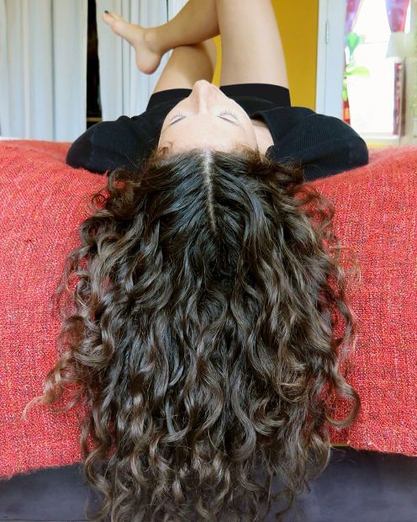 Стрижки на кучеряве волосся | Стрижки на середні кучеряве волосся Стрижки на кучеряве волосся | Стрижки на середні кучеряве волосся