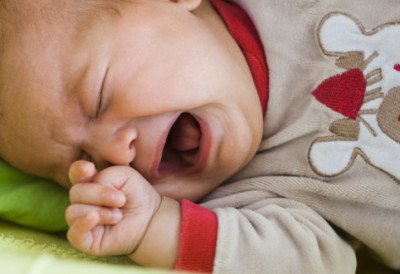 Пронос у немовляти (дитини, новонародженого): чим лікувати, як визначити?