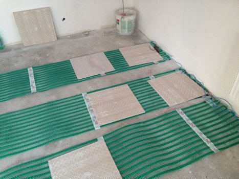 Як виконати монтаж теплої електричної підлоги своїми руками Як виконати монтаж теплої електричної підлоги своїми руками