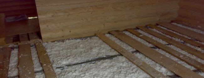 Як утеплити підлогу в деревяному будинку самостійно