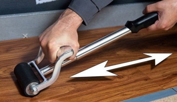 Особливості укладання ПВХ плитки