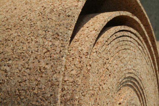 Як правильно підготувати підлогу під укладання ламінату?