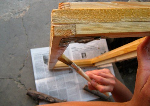 Як своїми руками зробити крісло для саду?