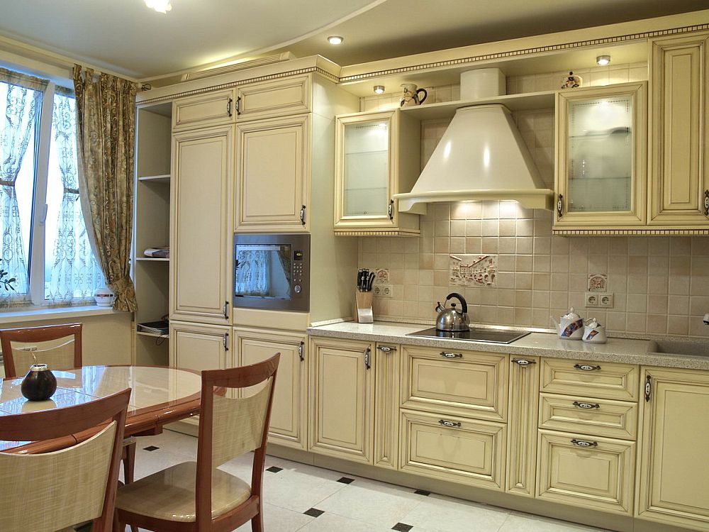 Класичний інтерєр кухні