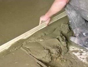 Як виконується заливка підлоги бетоном, розрахунок матеріалу