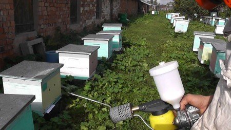 Димова гармата варомор для обробки бджіл: інструкція і розчини