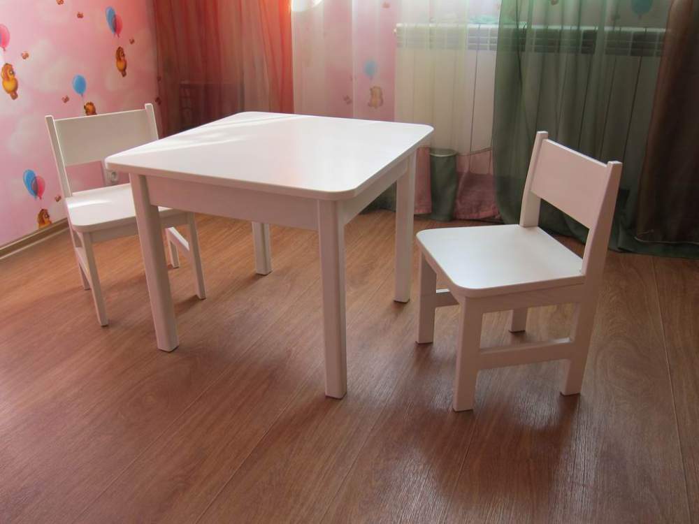 Як самостійно зробити дитячий стільчик