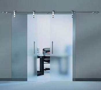 Розсувні скляні двері для балкону, душа