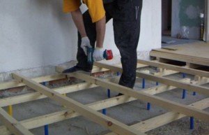 Вирівнювання деревяної підлоги   основні методи та їх етапи
