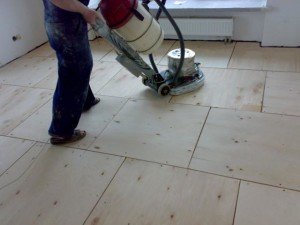 Як вирівняти бетонну підлогу перед укладанням лінолеуму