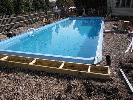 Будівництво садового басейну своїми руками Будівництво садового басейну своїми руками