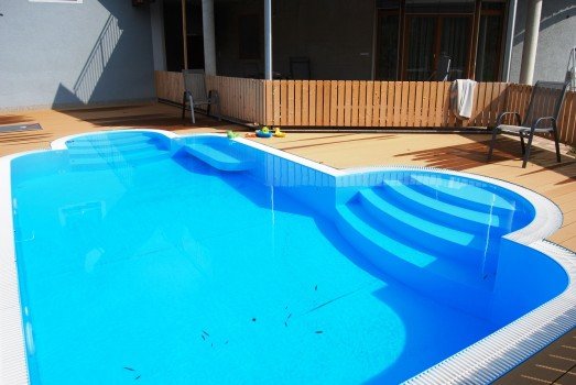 Будівництво садового басейну своїми руками Будівництво садового басейну своїми руками