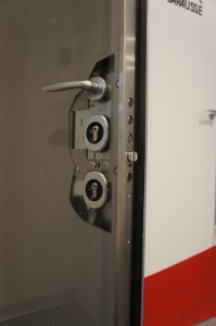 Італійські замки для дверей: радість в замкнутості