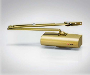 Встановлення доводчика на металеві двері