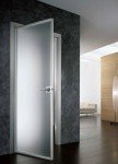 Алюмінієві двері : вибираємо вхідні профільні конструкції з найкращими цінами