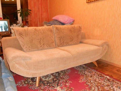 Рекомендації професіоналів з перетяжки дивана своїми руками