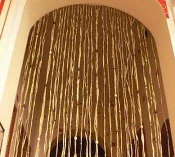 Декоративні штори на двері