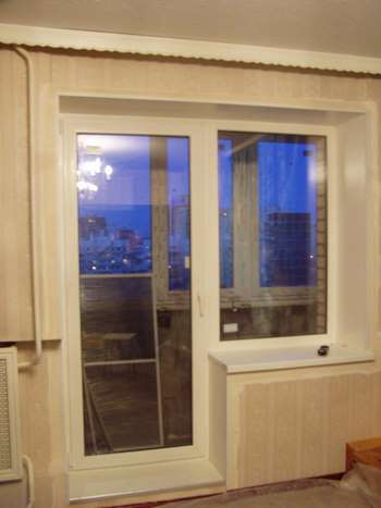 Балконні двері скляні