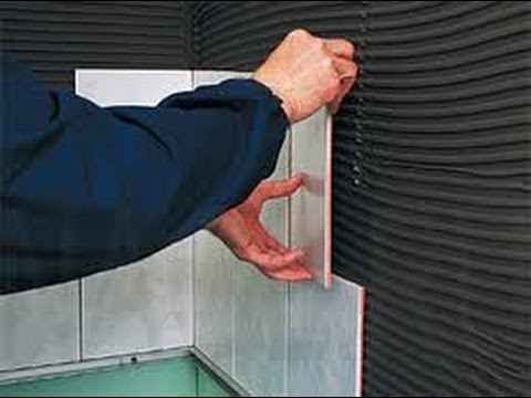 Укладання керамічної плитки на стіну кухні в Хрущовці