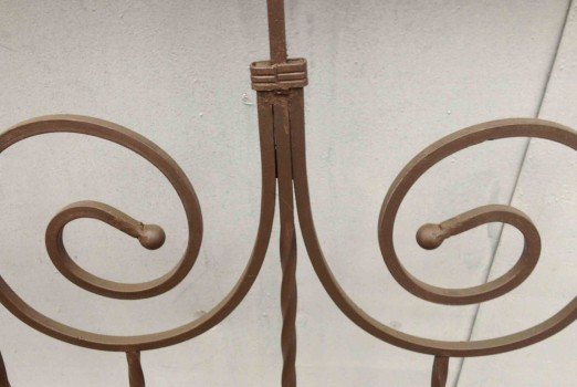 Як самостійно зібрати кований паркан?