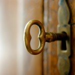 Відкривання дверей   правою лівій і без ручок, огляд механізмів