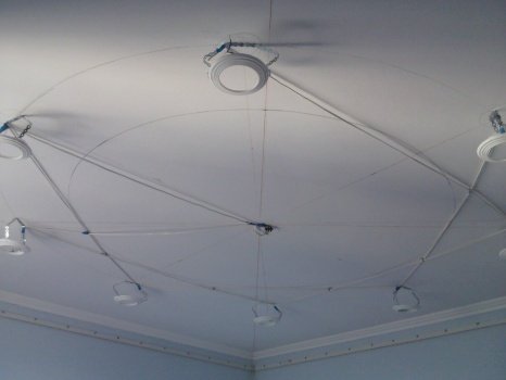 Види матеріалів для обробки стелі