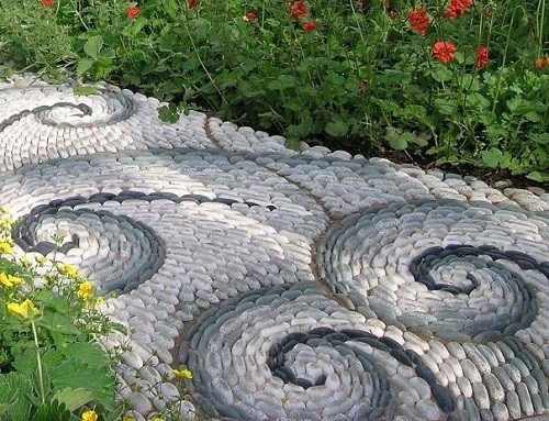 Доріжки з каменю своїми руками