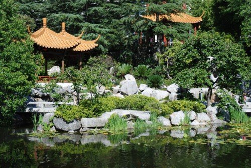 Сад в Китайському стилі. Стилістичні особливості і правила створення.