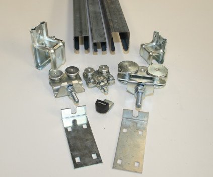 Особливості міжкімнатних дверей купе і правила їх встановлення