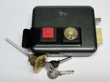 Електромеханічні замки для металевих дверей Електромеханічні замки для металевих дверей