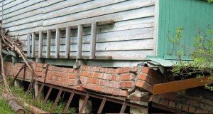 Старі деревяні будинки та способи їх відновлення