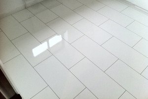Ламінат кольору венге, сірого відливу або світлою белезны – який вибрати?