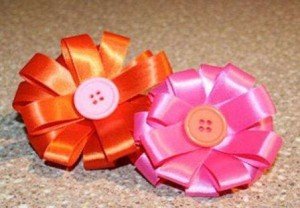 Виготовлення квітів з атласних стрічок своїми руками