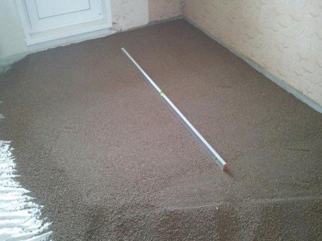 Технологія укладання насипних підлоги своїми руками Технологія укладання насипних підлоги своїми руками