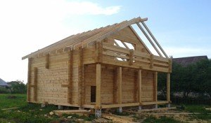Будівництво деревяних будинків з бруса: основні етапи