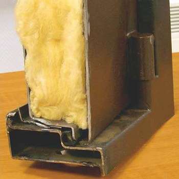 Як утеплити двері в квартирі і на дачі своїми руками?