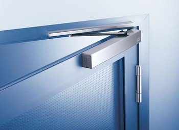 Доводчик дверей своїми руками