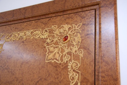 Як самостійно зробити красиві і якісні деревяні двері?