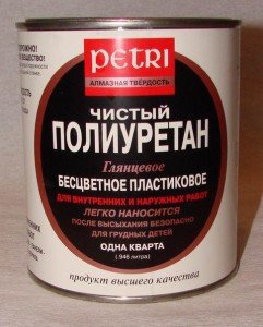 Чим покрити дерево: різновиди складів, покриття лаком і фарбою