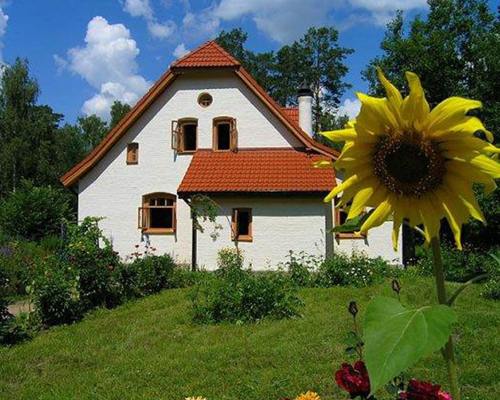 Будиночок у селі для спокійного відпочинку
